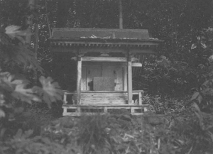 やまんどさんの小祠